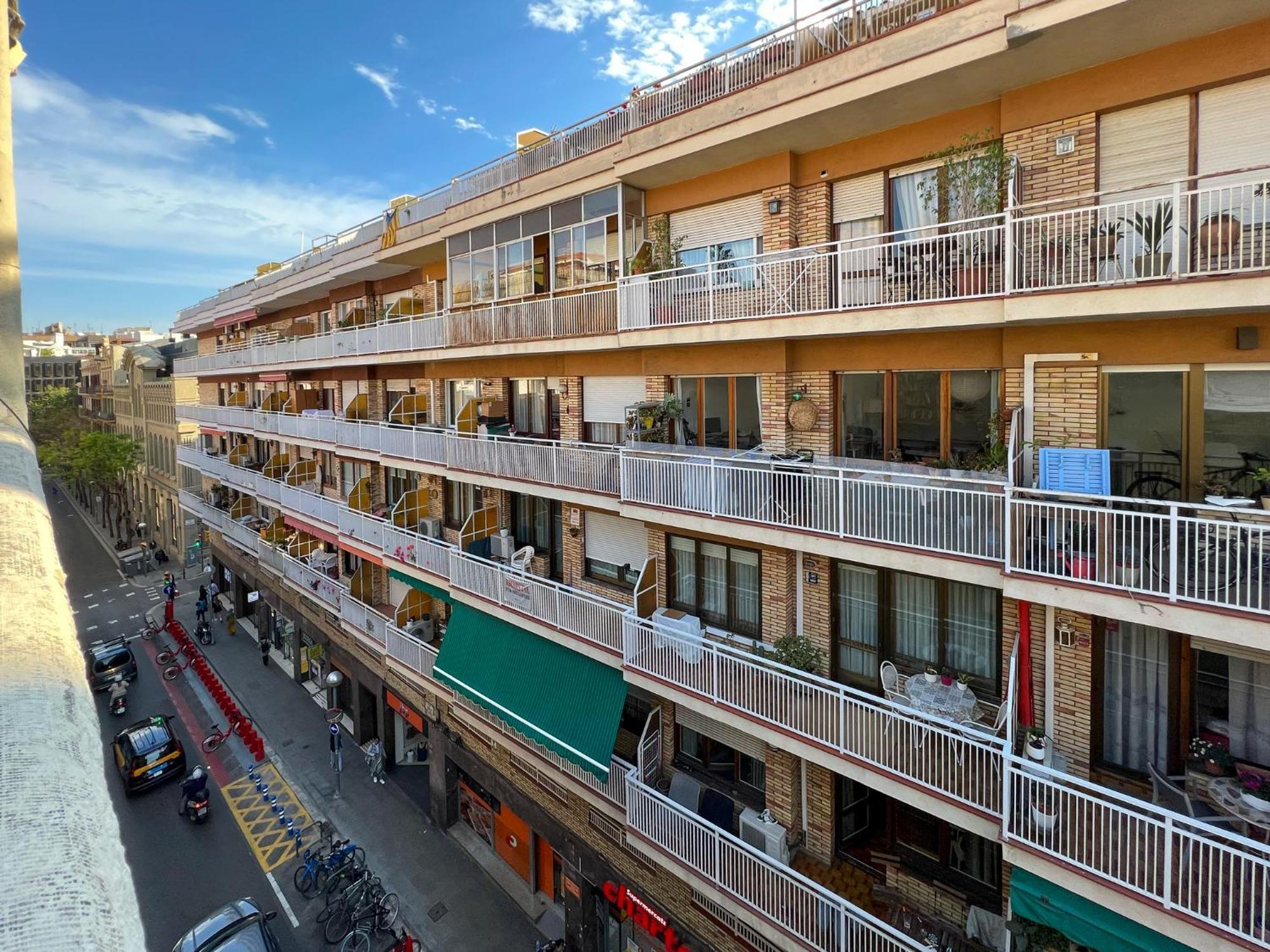 Stay U-Nique Apartments Torrent Barcellona Esterno foto